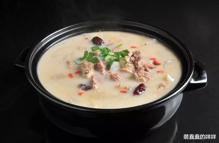 |入冬后,常喝这5款汤,有效“清理”肠道,简单一煮,暖身又舒适