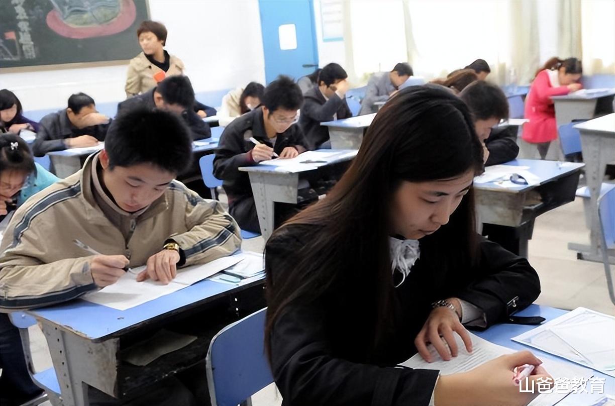 张雪峰又立新功?多地烟草局发布新规,国企接班制或将成为过去时