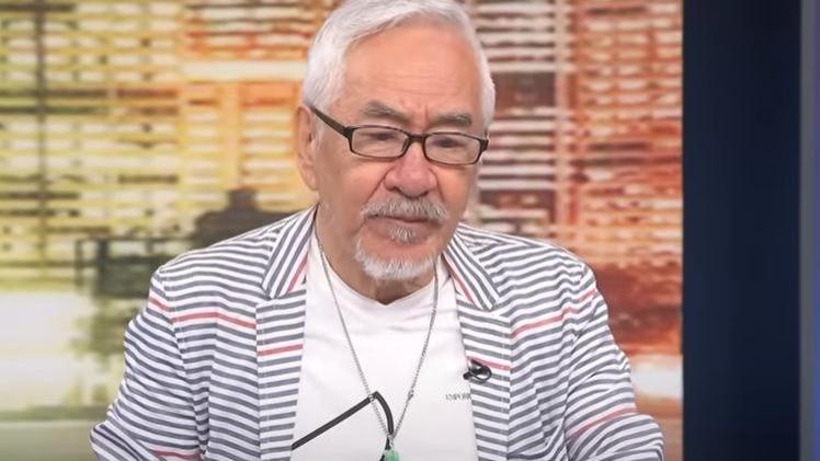 韩安冉|78岁歌王5年花掉1.6亿，儿女因此让其流落街头自生自灭