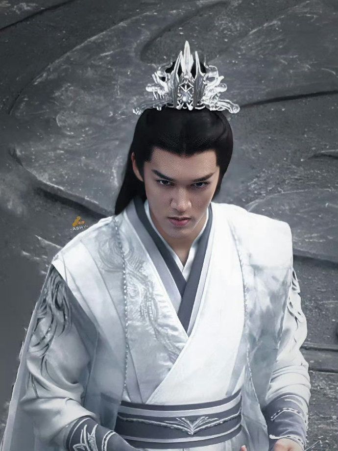 陈牧驰最新路透曝光!变胖变黑,面中凹陷被吐槽像挨了一拳