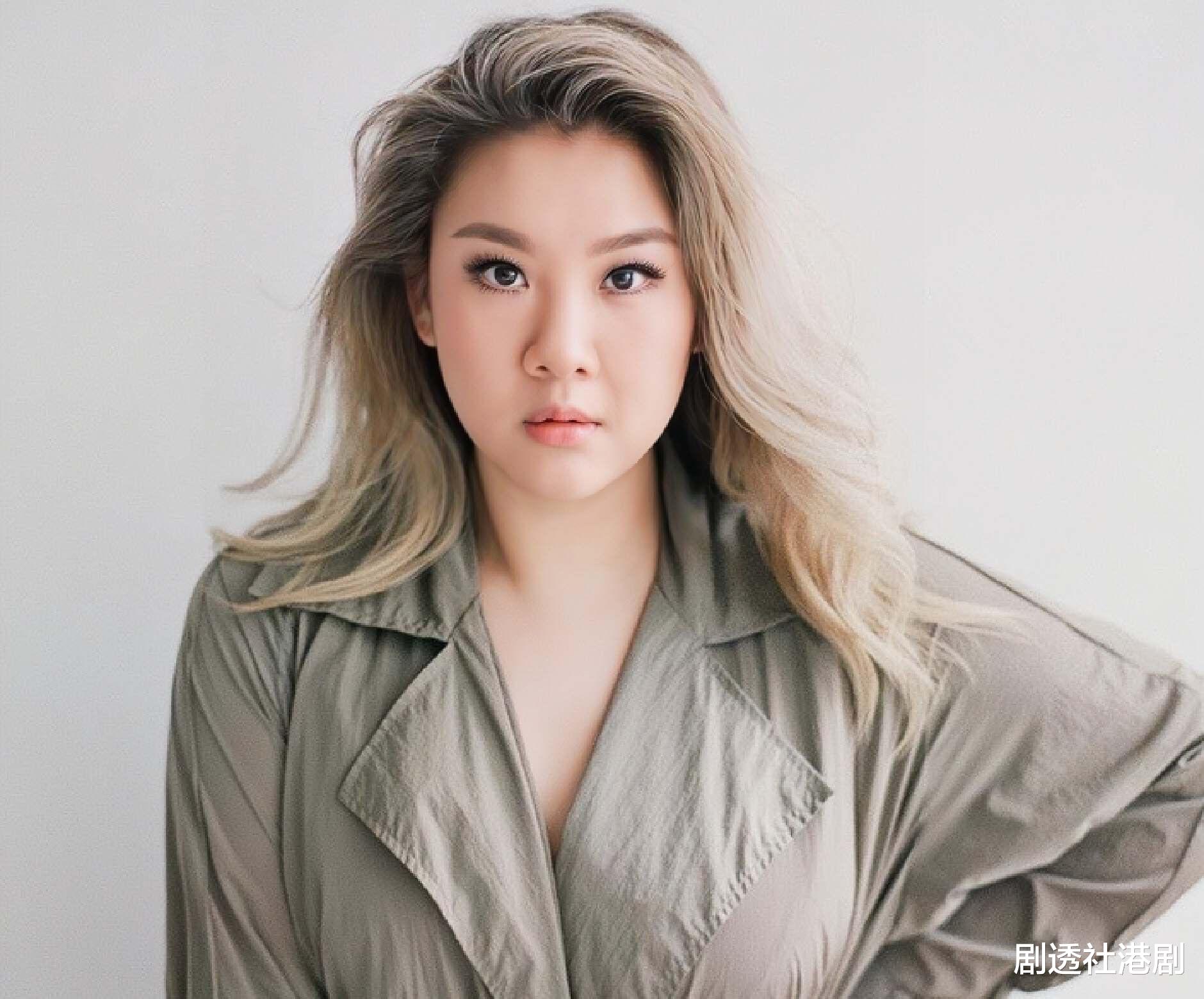 郑欣宜|香港知名女星突然消失,全面停工两个月,被曝忙着和男友谈恋爱