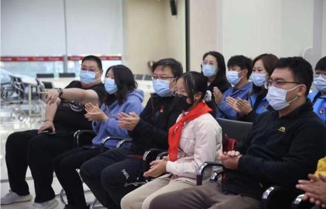 外卖员|有点吓人的数据，中华全国总工会不小心公布了中国就业市场的真相