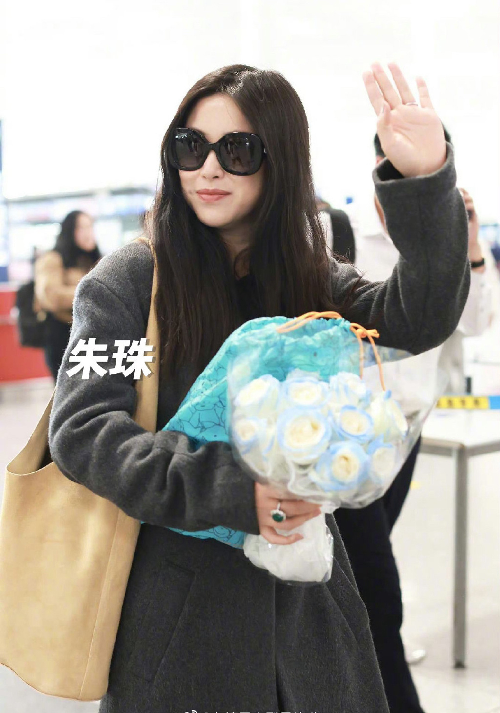 乘风破浪的姐姐|想上《浪姐》上不成的5位女星,卑微喊话节目组,奈何导演不邀请