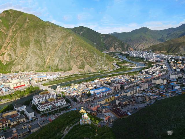 龙庆峡|中国唯一门票全免的城市，比拉萨更神秘、比新疆更原生态！