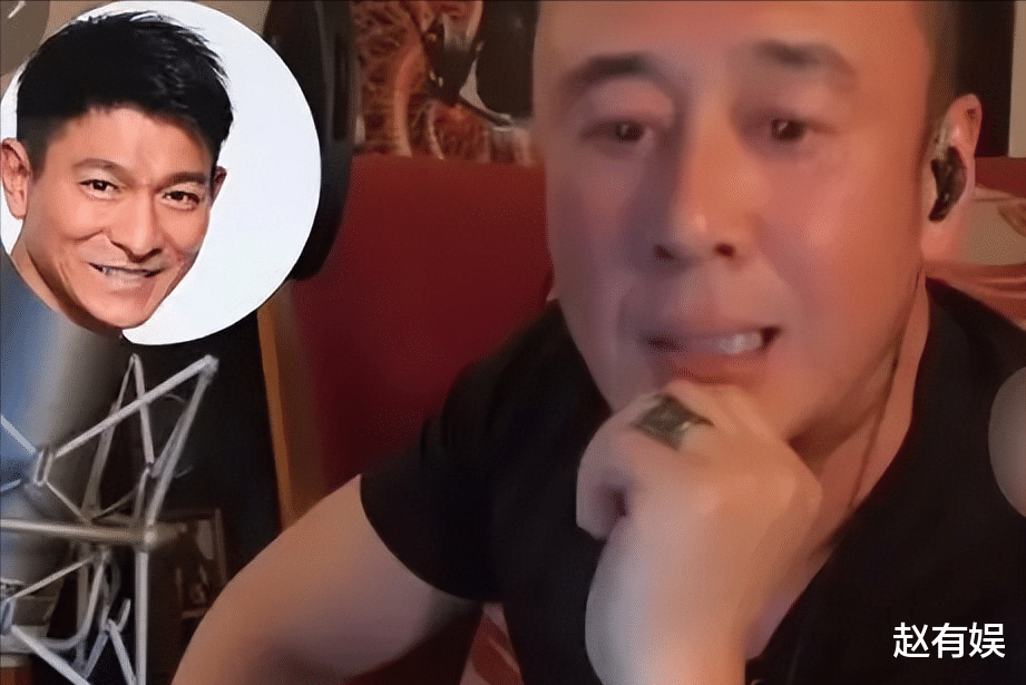 |“伪大师”杨坤的歌坛幻灭史，被追捧时有多风光，现在就有多落魄