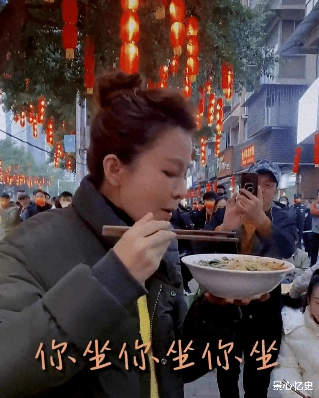 央视女主播在重庆1段街拍视频流出，打脸多少人：请戒掉高傲的姿态