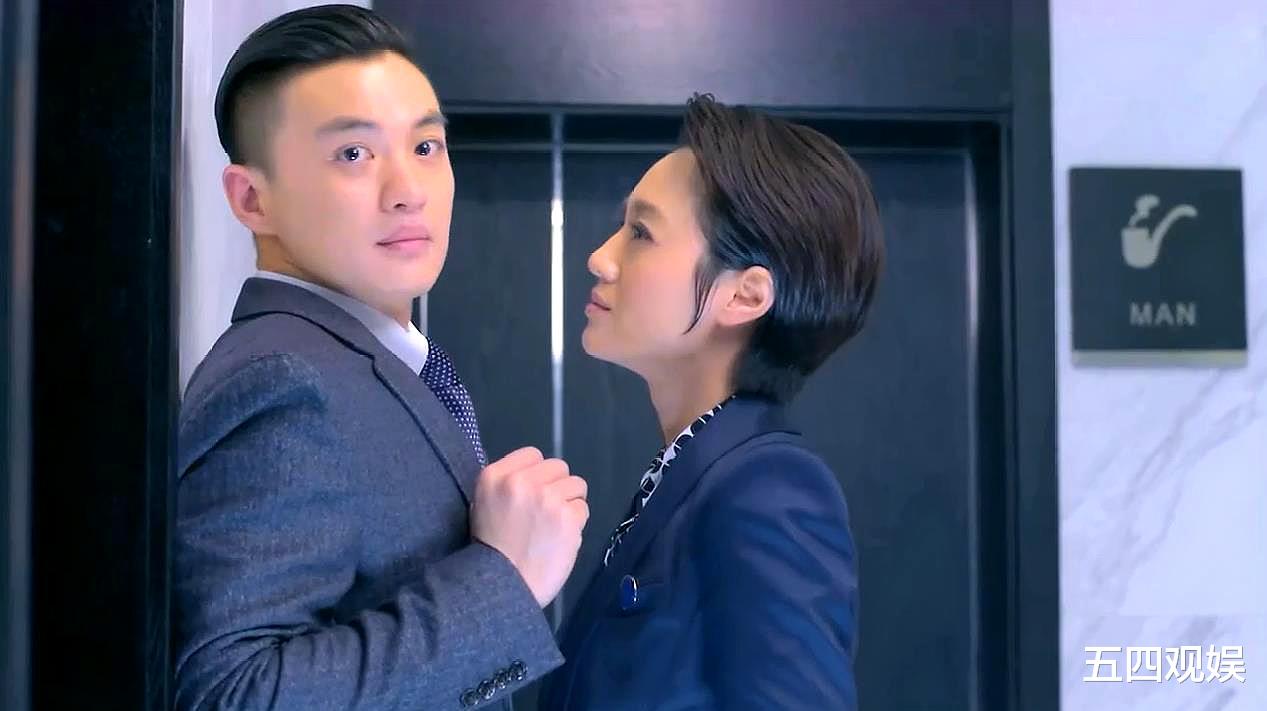 朱丹拿捏周一围?公然曝光老公近几年事业停摆,自己要复出拍戏