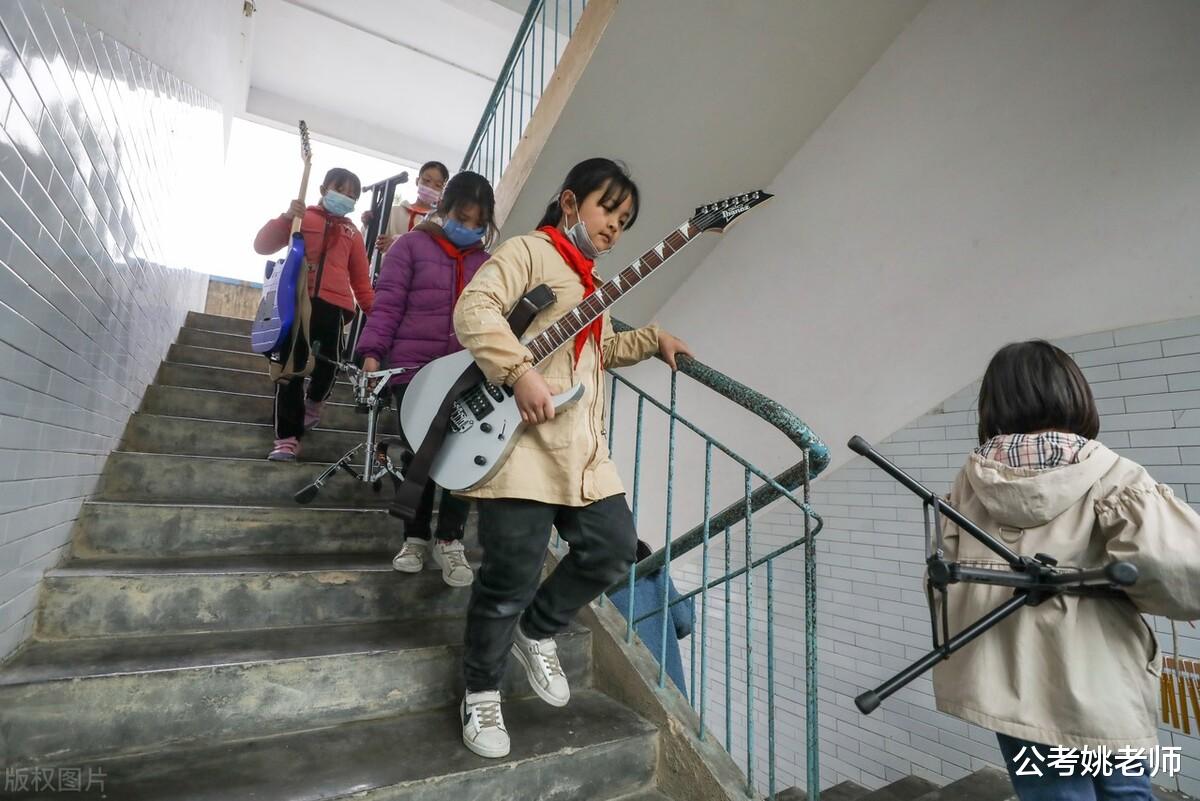 特岗教师|2023年特岗教师招聘启动,待遇同事业编制,3年后原地入编