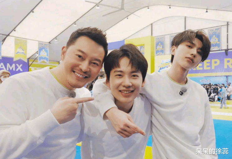 |《跑男》首录邀3位“大咖”，国际偶像，选秀亚军，高甜荧幕CP