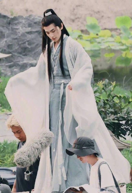 杨洋与《凡人修仙传》主角是否相符,引全国网友热议!