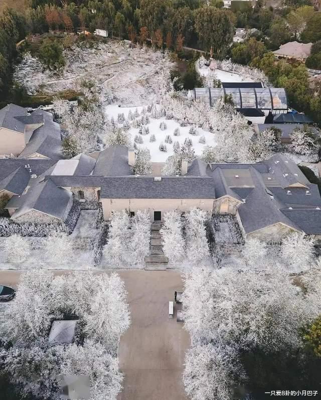 掌握流量密码的金卡戴珊,狂砸1.3亿造人工雪场,太浮夸奢靡了