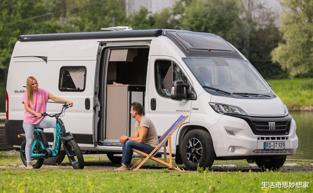 香港影帝林家栋：什么都能炒，房子不是用来住的吗，世界很奇怪