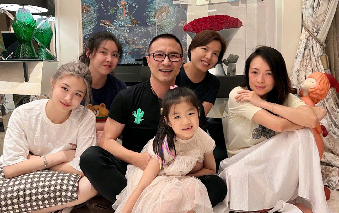 当听说汪峰拥有30亿资产，葛荟婕的回应亮了，真是人间清醒