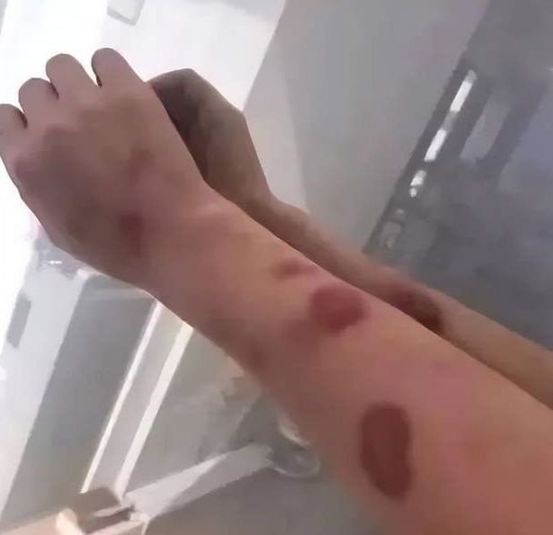 黄景瑜|黄景瑜王雨馨离婚证曝光，狗仔称女方多次流产，以后恐难生育