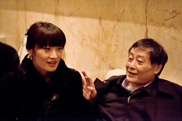 41岁娃哈哈千金宗馥莉：身家千亿却无人娶，身材走样成中年大妈