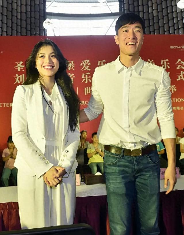 葛天：我们离婚的速度比刘翔跨栏还快，一句裤子藏雷毁了口碑