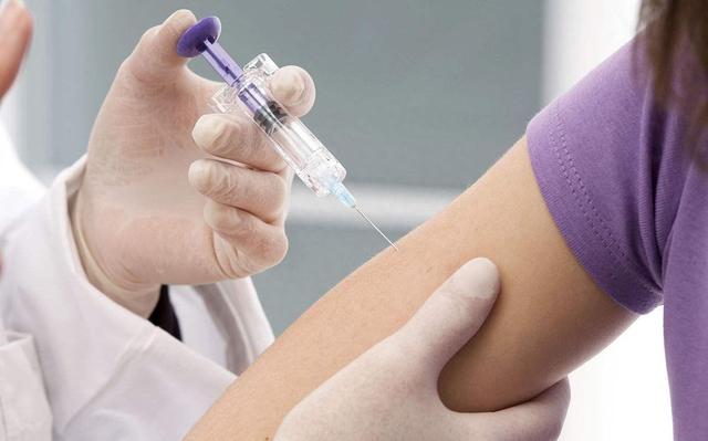 为什么医学发达的日本，却叫停了女性接种HPV疫苗？医生说出真相