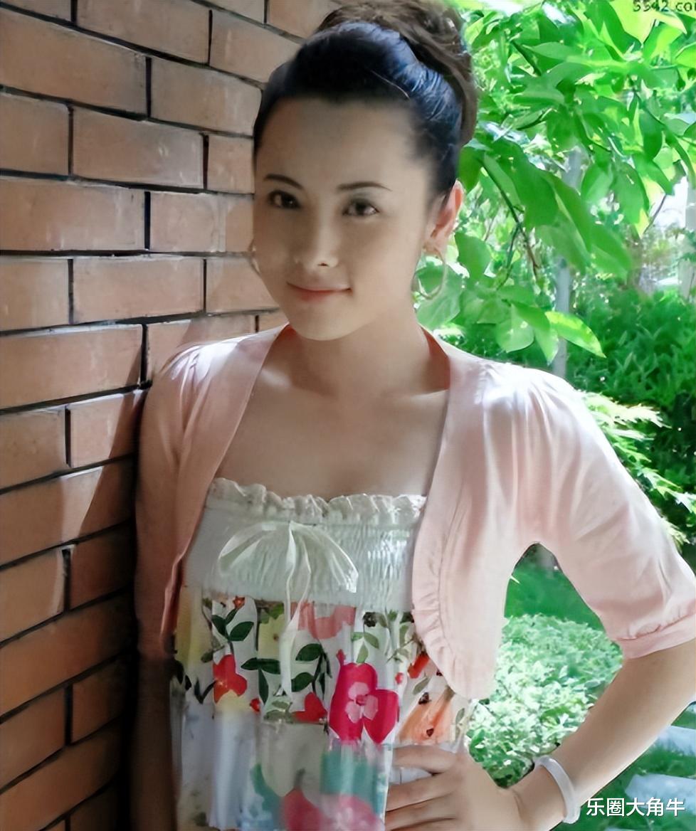 41岁结婚生子，44岁与田亮对簿公堂离婚，被骂同性恋她过得还好吗