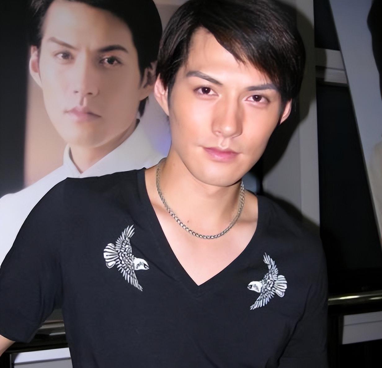 金主入狱，佟大为失踪2年！严屹宽一句话，再次将他推上了风口浪尖