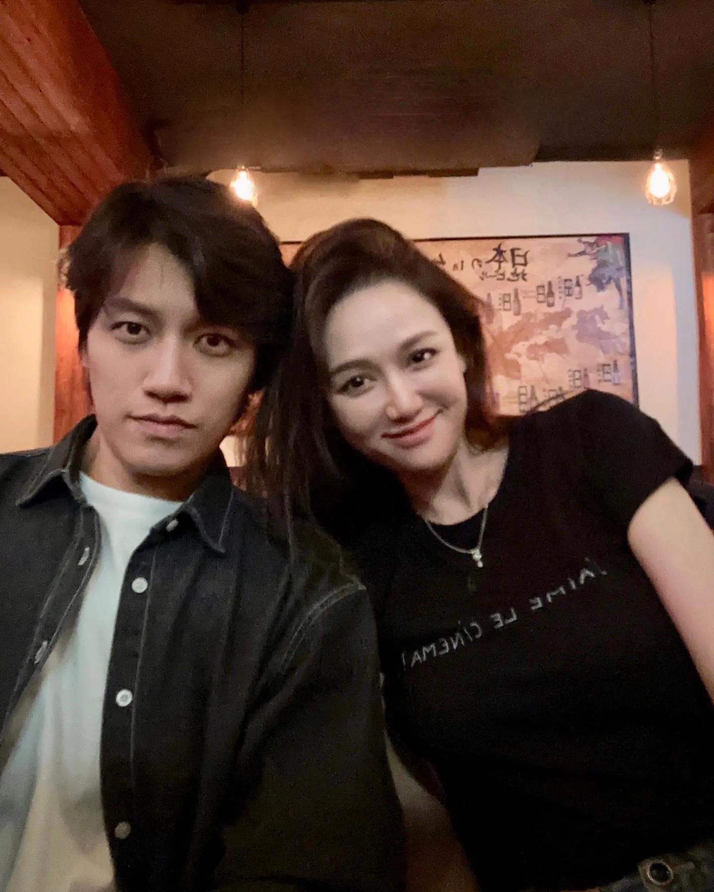 陈乔恩|陈乔恩和Alan晒照秀幸福，甜喊老公老婆示爱，两人越来越有夫妻相