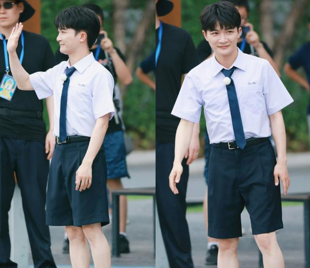 奔跑吧兄弟|《奔跑吧》收官路透:全员校服夕阳大合照,王鹤棣蔡徐坤加入!