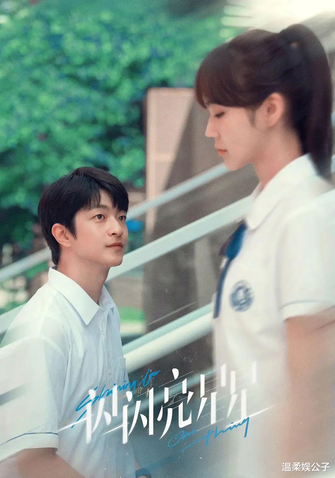 预售7小时票房破7500万,冯小刚加葛优都压不住,张佳宁新片要爆