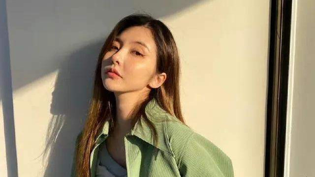 王思聪|某知名前脱口秀演员出轨王思聪前女友，和张乐复合后拖欠员工工资