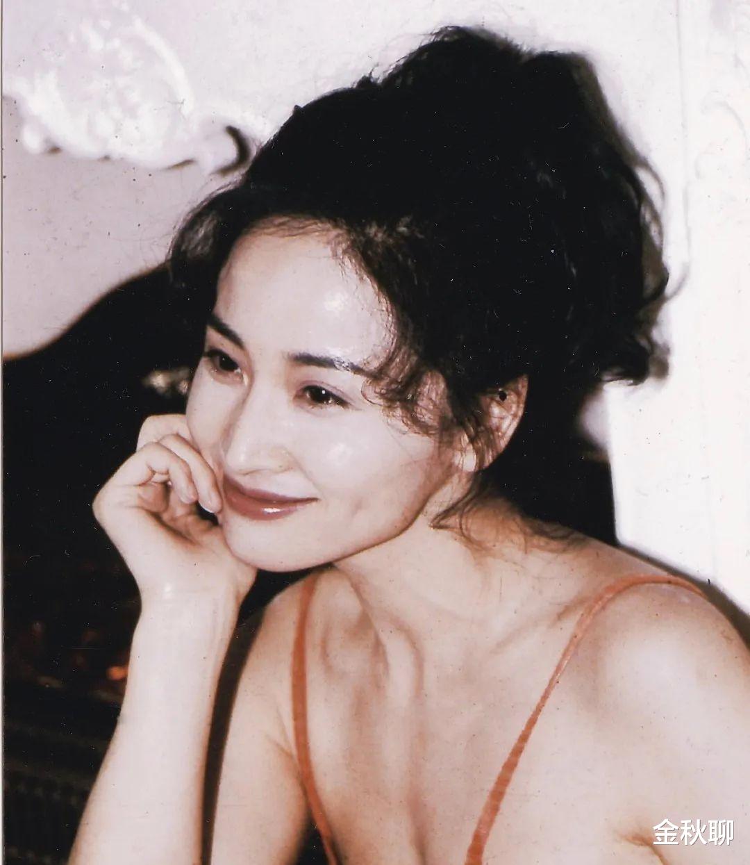 刘若英|“当小三”被暴打的10位女星,有人被逼跳河,有人被打到子宫脱落