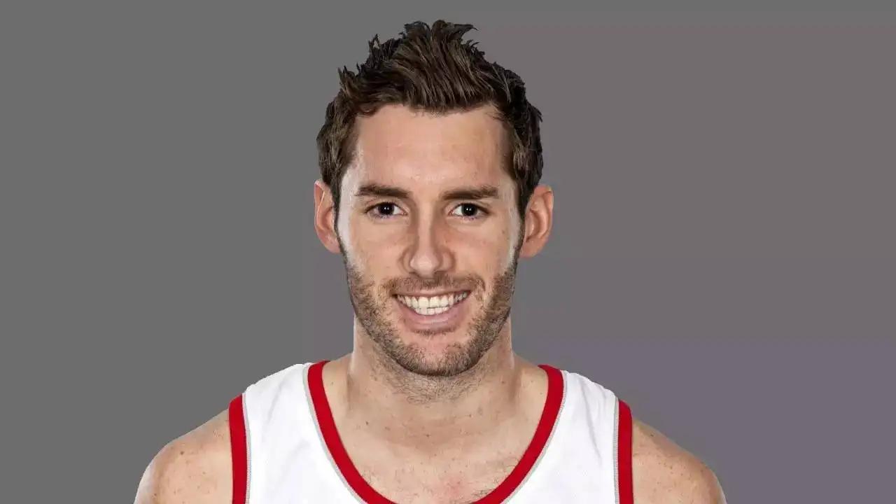 鲁迪·费尔南德斯|鲁迪·费尔南德斯一个天才球员，算是西班牙顶级的球员