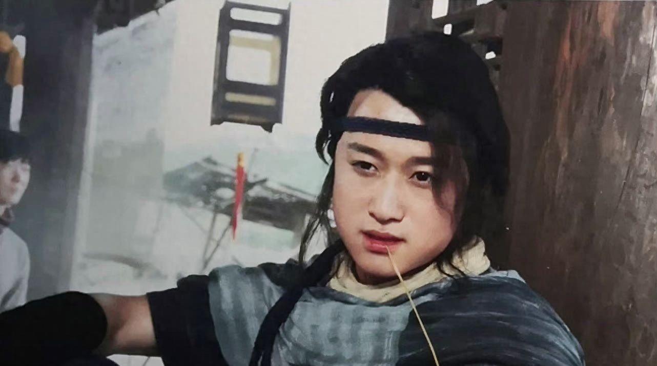 被质疑“改国籍”,使用苹果手机,深陷“伪爱国”风波的吴京怎样了