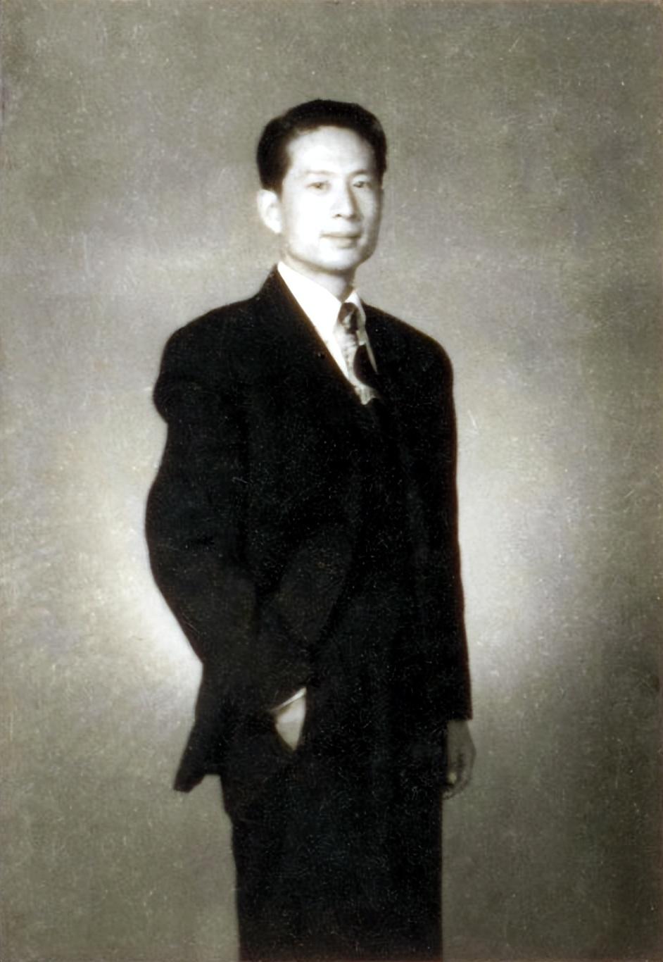 一代电影明星冯喆:婚姻不幸悲情早逝,癌症妻子临终有忏悔 - 娱乐资讯