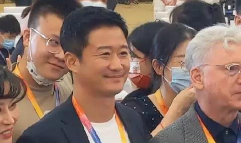 三体|吴京剑走偏锋重回老本行,路走对了,男主也选对了,女主全毁了!