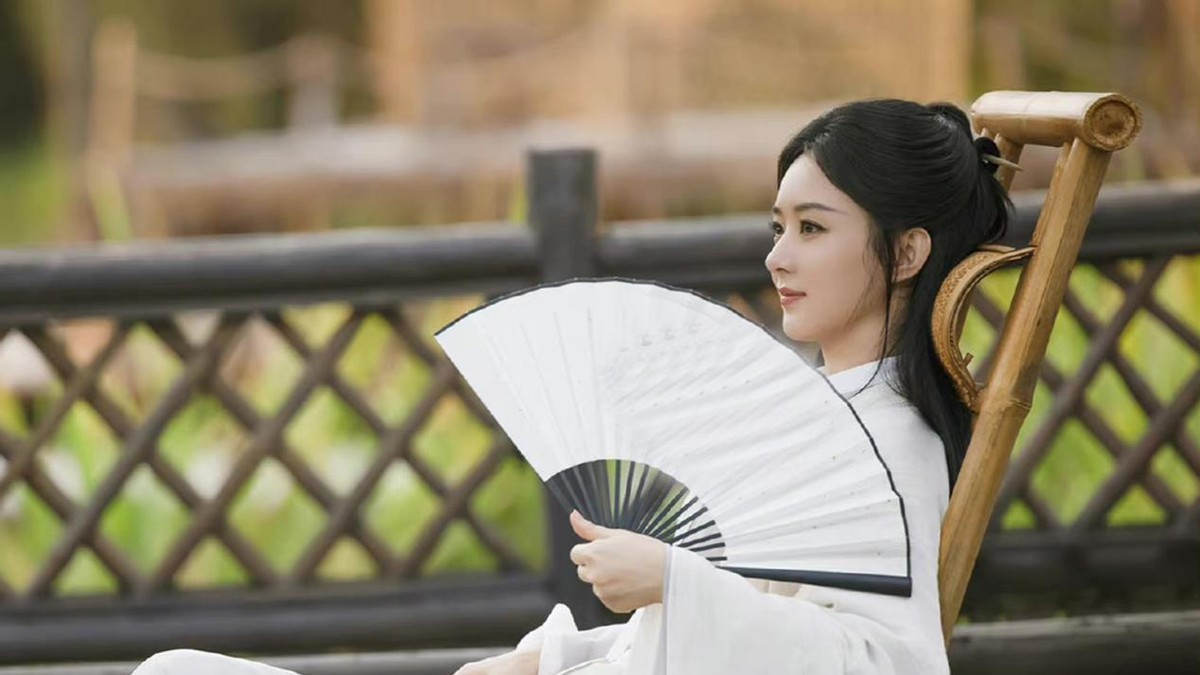 于正新剧官宣，但凡女主颜值拉挎点，都压不住这群绝色女配，期待