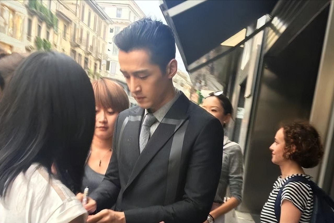 胡歌|“夫妻本是同林鸟”，这一次，胡歌拯救了自己的老婆黄曦宁！