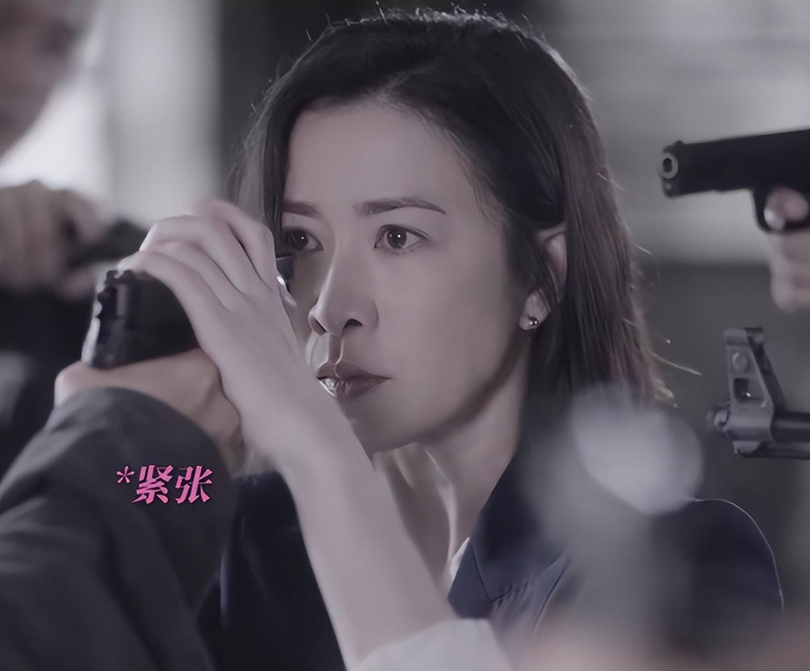 《新闻女王》冲上热搜榜第一，打了多少资方的脸，佘诗曼又赌赢了