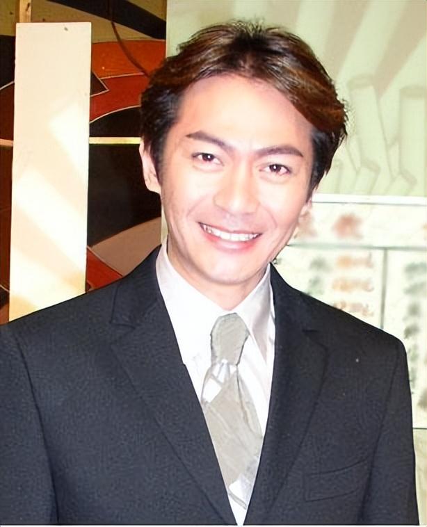 卖保险,坐轮椅,直播卖卫生巾,曾风光无限的港星们现状让人唏嘘