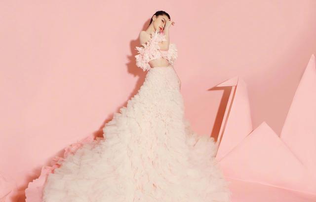 Angelababy|明明是演员,却没有代表作,这5位明星“红”的“莫名其妙”