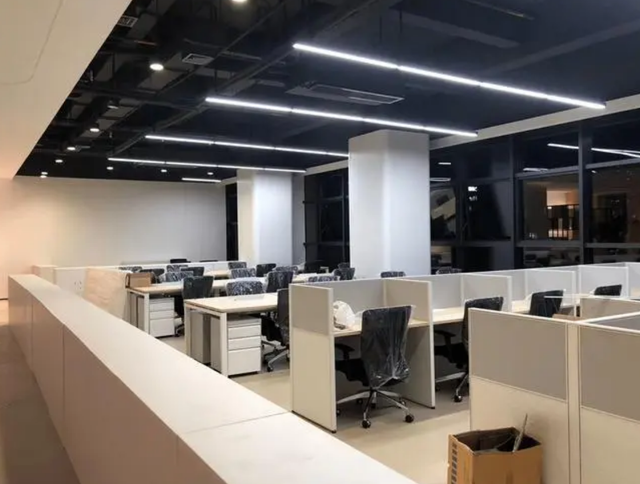 医生|女孩肾脏被医院割下卖钱?医院死活不承认,涉事医生却神秘失踪