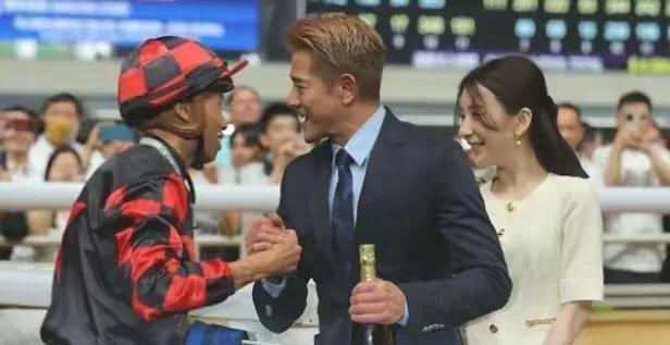 熊黛林惊爆婚变！被最亲的人扒光毫无尊严，7年恩爱婚姻成笑话！