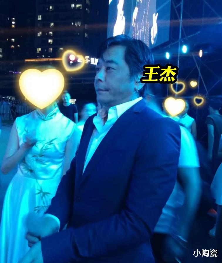 梁洛施|王杰梁洛施恋情白热化,双方被扒更多恋爱痕迹,爆料人再发声!