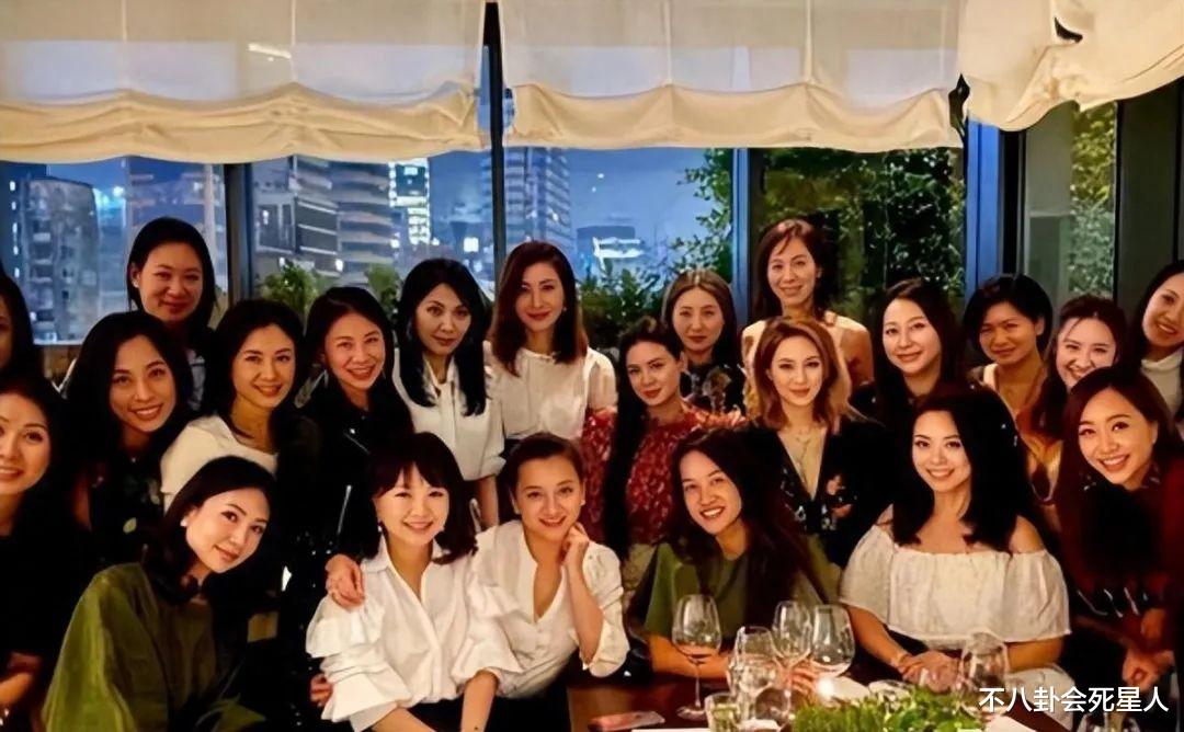 霍家不肯让朱玲玲“抛头露面”,为何肯让郭晶晶频频接代言