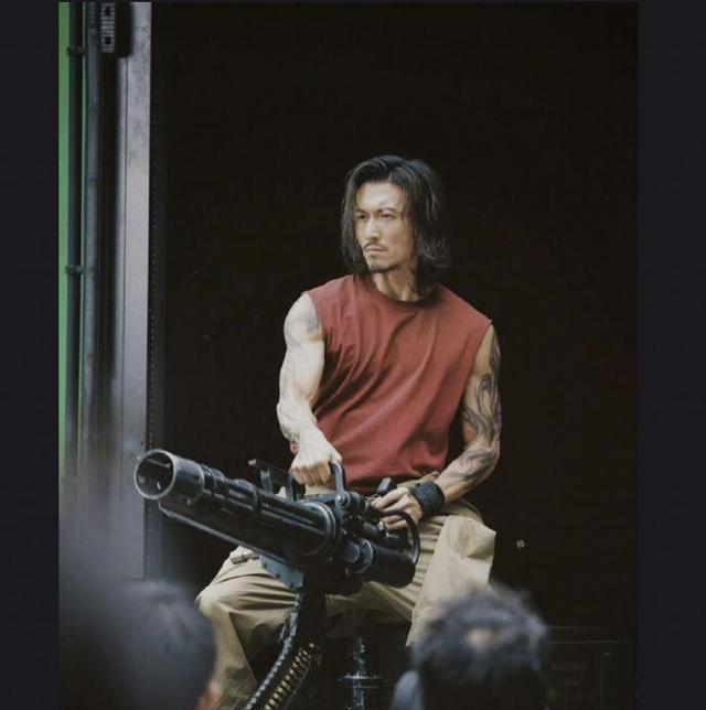 谢霆锋回来了！五部新片火力全开，这次能否扛起香港电影大旗？