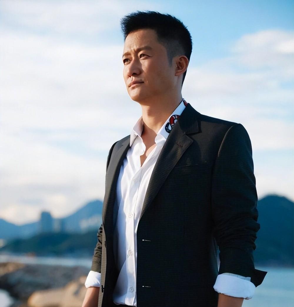 娱乐圈的10大隐形富豪,揭秘他们的惊人财富来源!你还知道谁呢