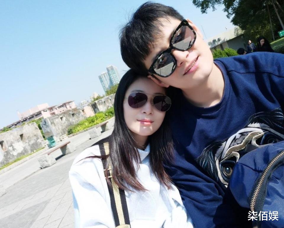 王雨|王媛可王雨一同为双胞胎儿子庆生,一家四口甜蜜幸福,破婚变传闻