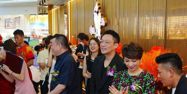 汪小菲向网友哭诉:好多人现在拿我说事,你以为成年人的世界容易吗