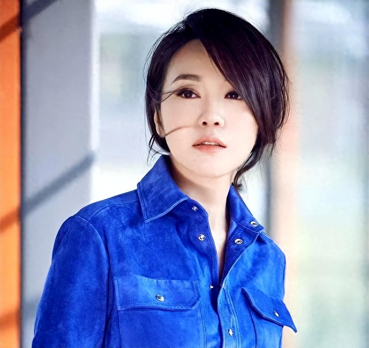 净身出户也要与闫妮离婚的邹伟,如今18年过去了,他后悔了吗?