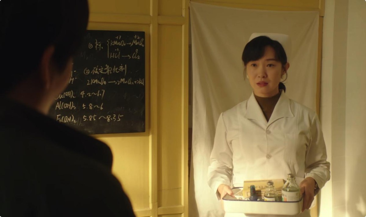 漫长的季节|《漫长的季节》告诉我们:当女配足够惊艳时,女主可以去打酱油了