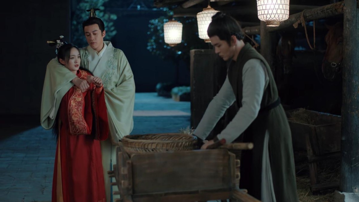 烂！48岁何润东新剧和小12岁女星演情侣，被网友嘲：当代西门大妈