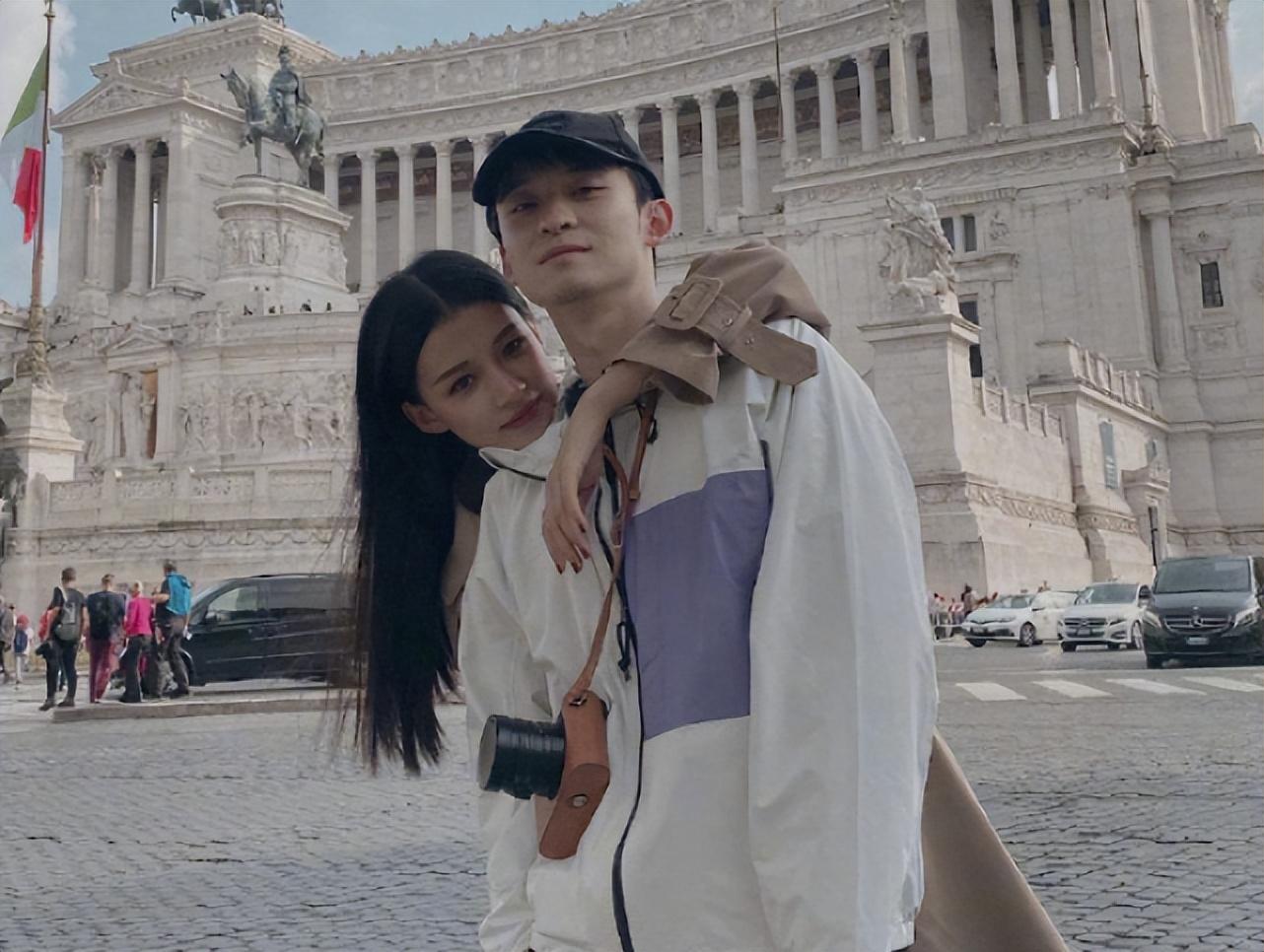 孙怡|孙怡逛街被偶遇,发福明显尖下巴不见,脸蛋肉肉的却无损颜值