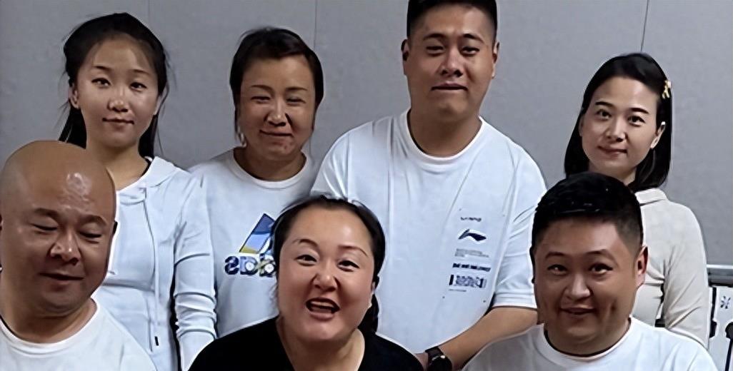 2亿身价吃播网红胖姐，得脑溢血，留下遗嘱：所有的资产给现任老公